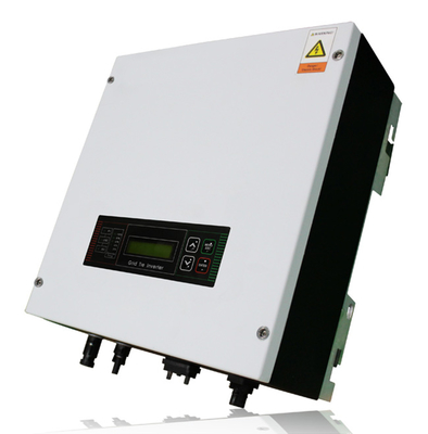 Controller ibrido eolico solare La chiave per il sistema di generazione di energia eolica off-grid da 5 kW / 10 kW
