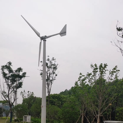 Sistema di energia eolica per uso domestico Sistema di generatore di energia per mulini eolici ibridi Vendita diretta 3KW/5KW/10KW