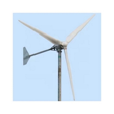 Sistema di energia eolica orizzontale fuori rete con controllore ibrido solare eolico